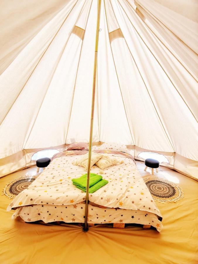 Luna Rock Glamping Brezoi - Blue Scai Esterno foto