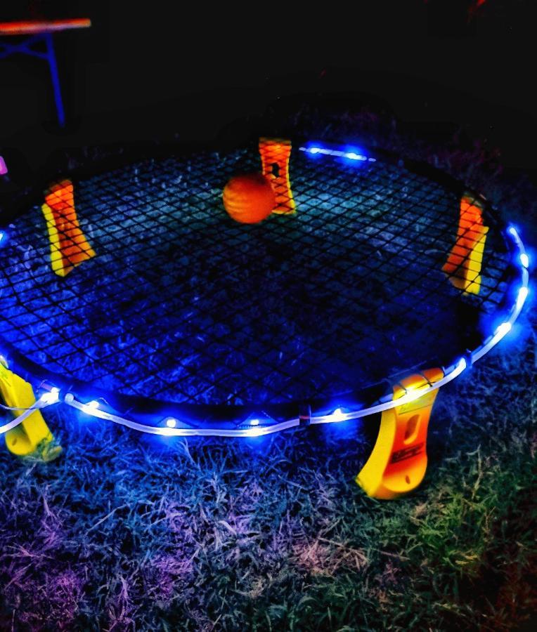 Luna Rock Glamping Brezoi - Blue Scai Esterno foto