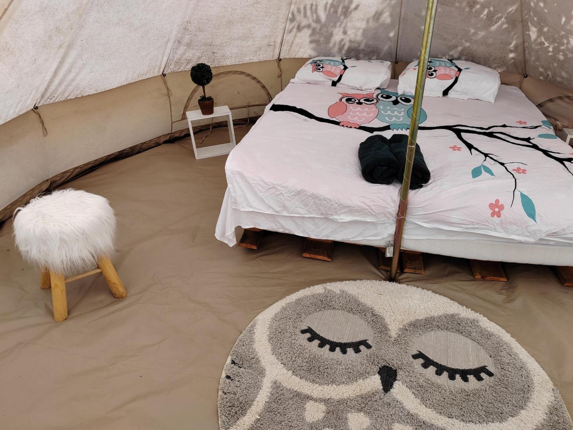 Luna Rock Glamping Brezoi - Blue Scai Esterno foto